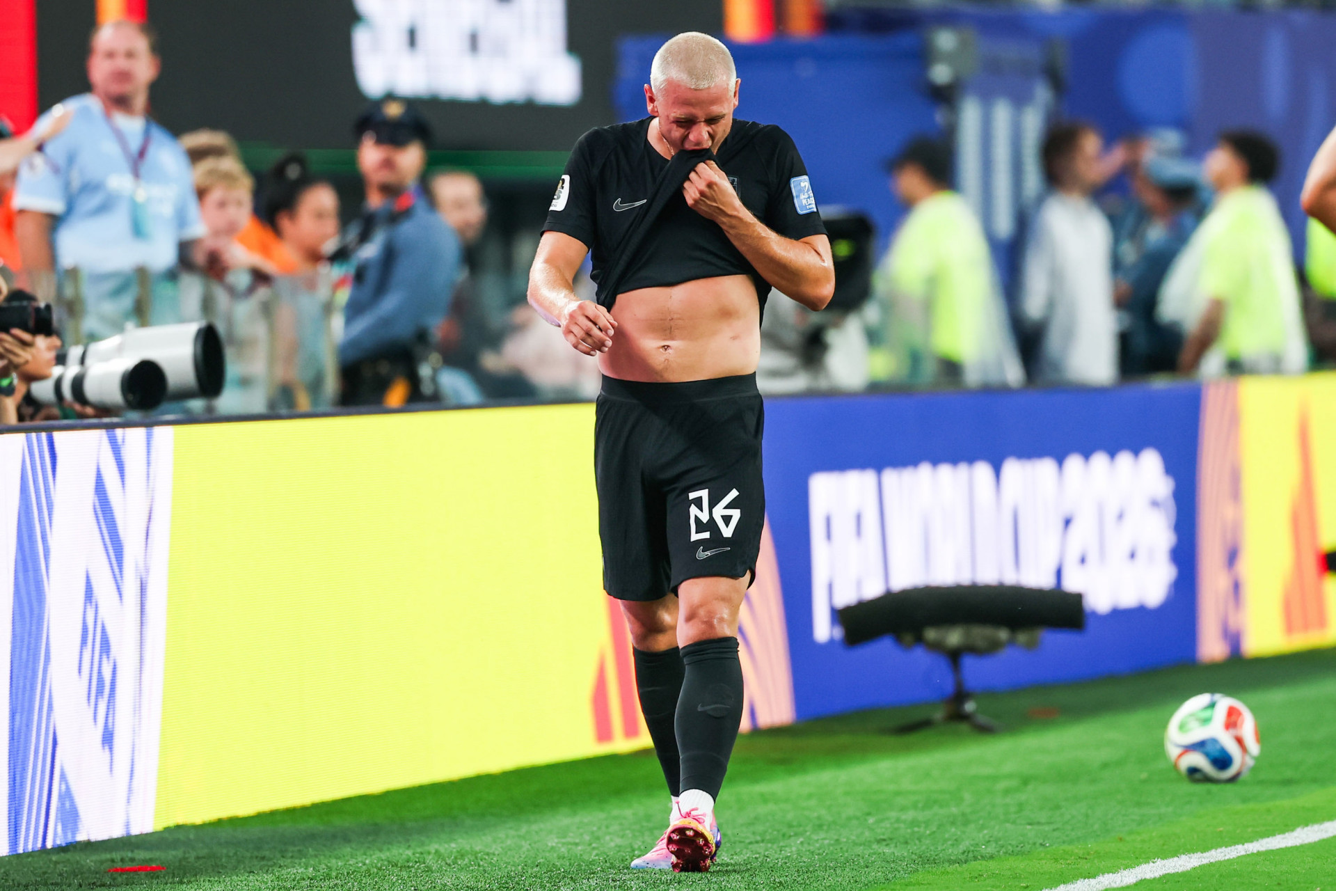 Julian Ryerson, jogador da Noruega, durante a partida entre Noruega x Senegal, válida pela segunda rodada do Grupo I da fase de grupos da Copa do Mundo FIFA de 2026, no Estádio Nova York-Nova Jersey, em East Rutherford, Estados Unidos, nesta segunda-feira (22). - William Volcov/Parceiro/Agência O Dia