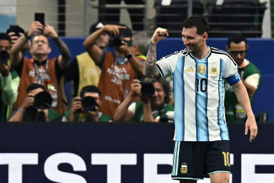 Técnico da Áustria elogia Messi após derrota para a Argentina: 'Em outro nível'