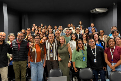 Resende compartilha experiências em capacitação sobre assistência social em Belford Roxo