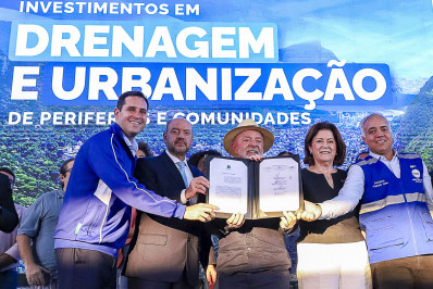 Lula e Cavaliere formalizam investimento de R$ 700 milhões para saneamento e urbanização nas favelas
