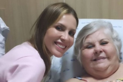Ana Carolina Madeira visitou a amiga, vovó Naná, após dias de internação - Reprodução / Instagram