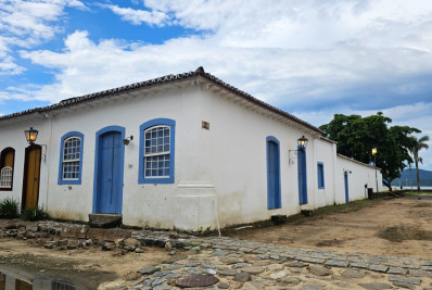 Casa Oficial da Cultura Caiçara estreia durante a Flip e coloca as narrativas de Paraty no centro da cena