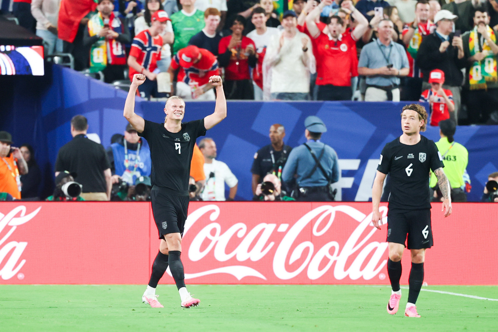 Erling Haaland, jogador da Noruega, comemora o segundo gol da equipe durante a partida entre Noruega x Senegal, válida pela segunda rodada do Grupo I da fase de grupos da Copa do Mundo FIFA de 2026, no Estádio Nova York-Nova Jersey, em East Rutherford, Estados Unidos, nesta segunda-feira (22). - William Volcov/Parceiro/Agência O Dia