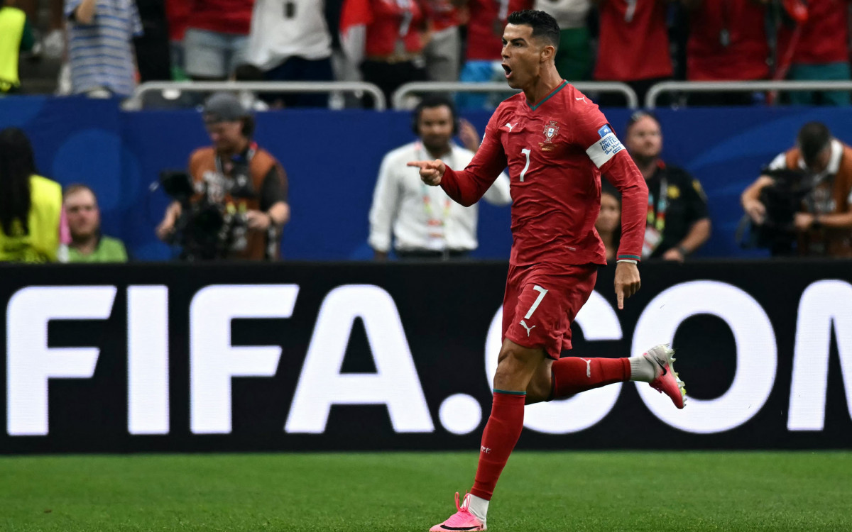 Cristiano Ronaldo marcou contra o Uzbequistão