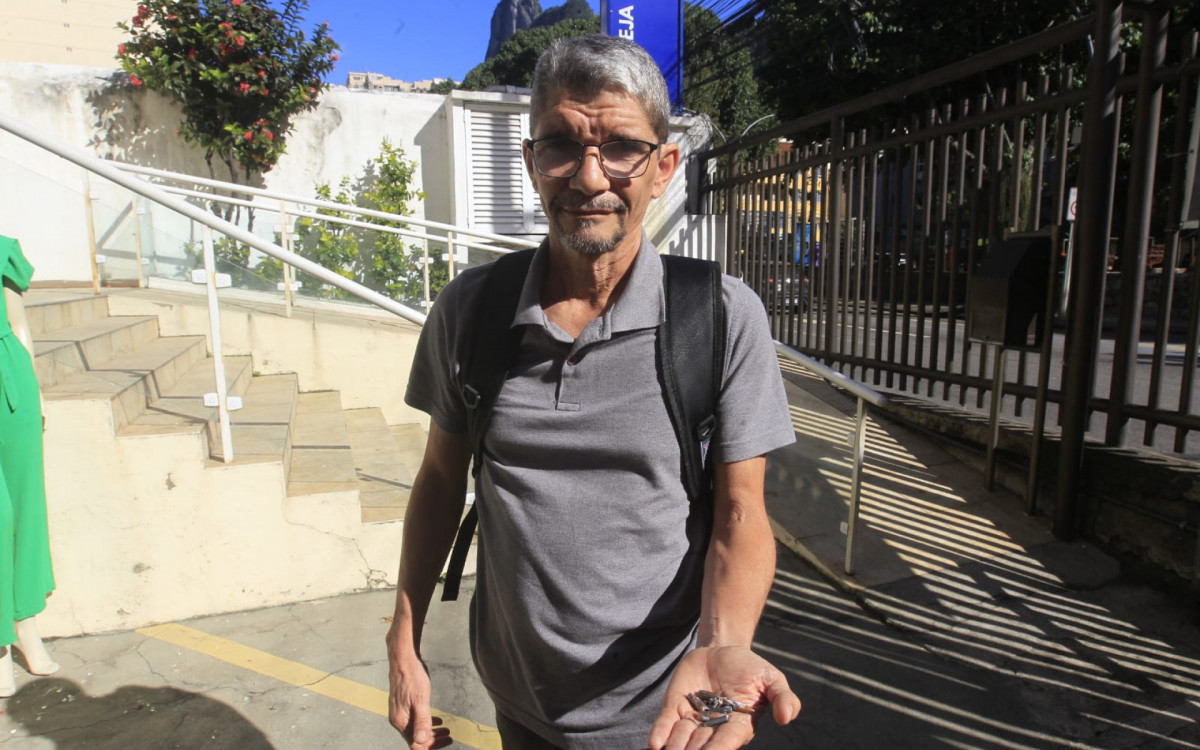 Tiros acertaram a Igreja Metodista em Botafogo, na Rua São Clemente