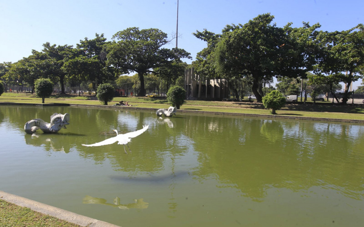 Praça Paris, na Glória, Zona Sul do Rio