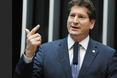 CMO aprova requerimento de audiência pública sobre 'tarifa zero' com convites a ministérios