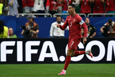 Cristiano Ronaldo se torna o primeiro jogador a marcar em seis Copas diferentes