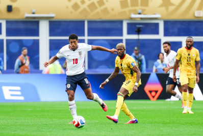 Jogador da Inglaterra é sincero após receber prêmio: 'Não mereci'