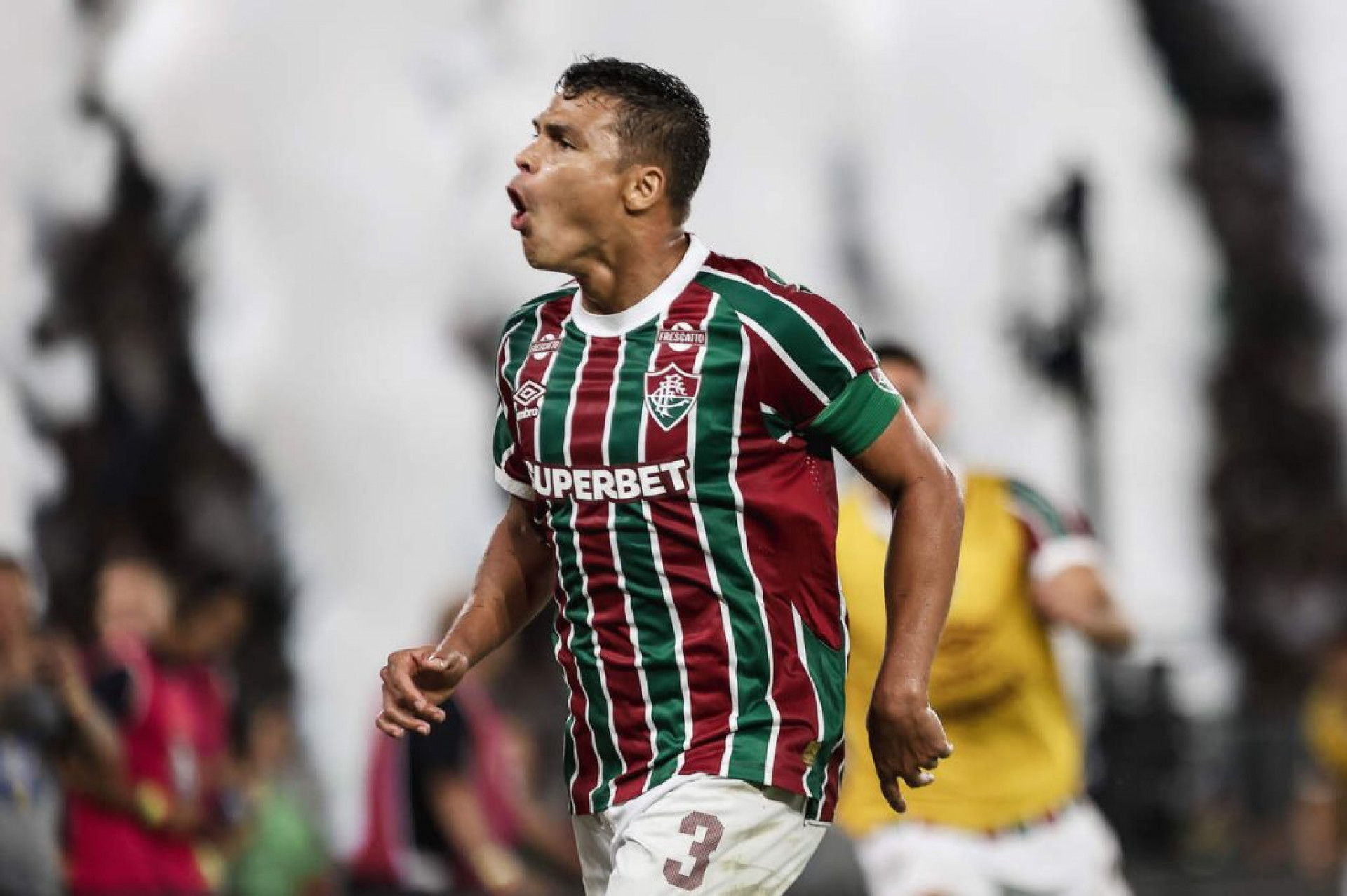 Thiago Silva pode resolver falta de consist&ecirc;ncia do Fluminense