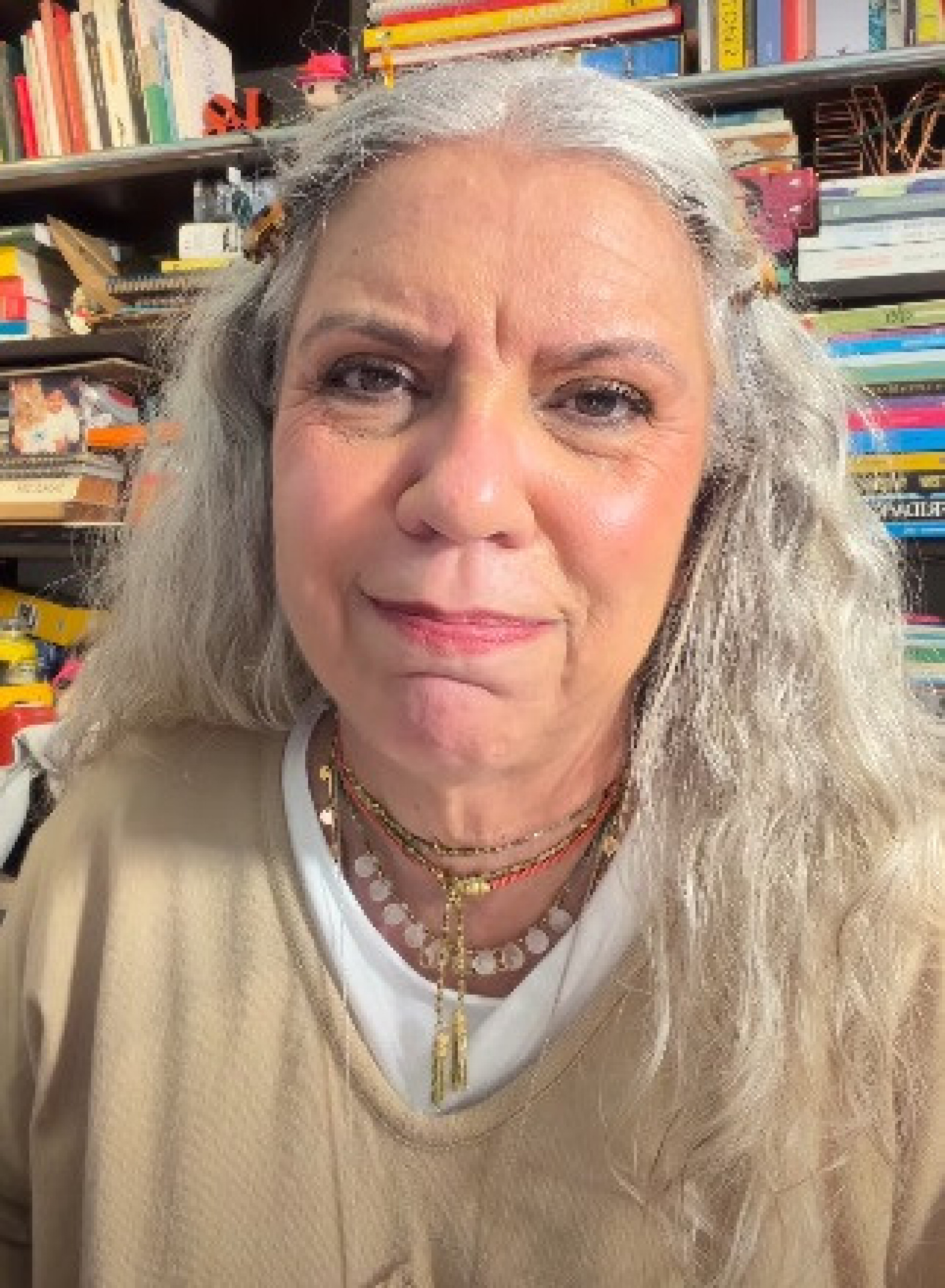 Astrid Fontenelle se desculpou por comentário em publicação de Rodrigo Branco - Reprodução/Instagram