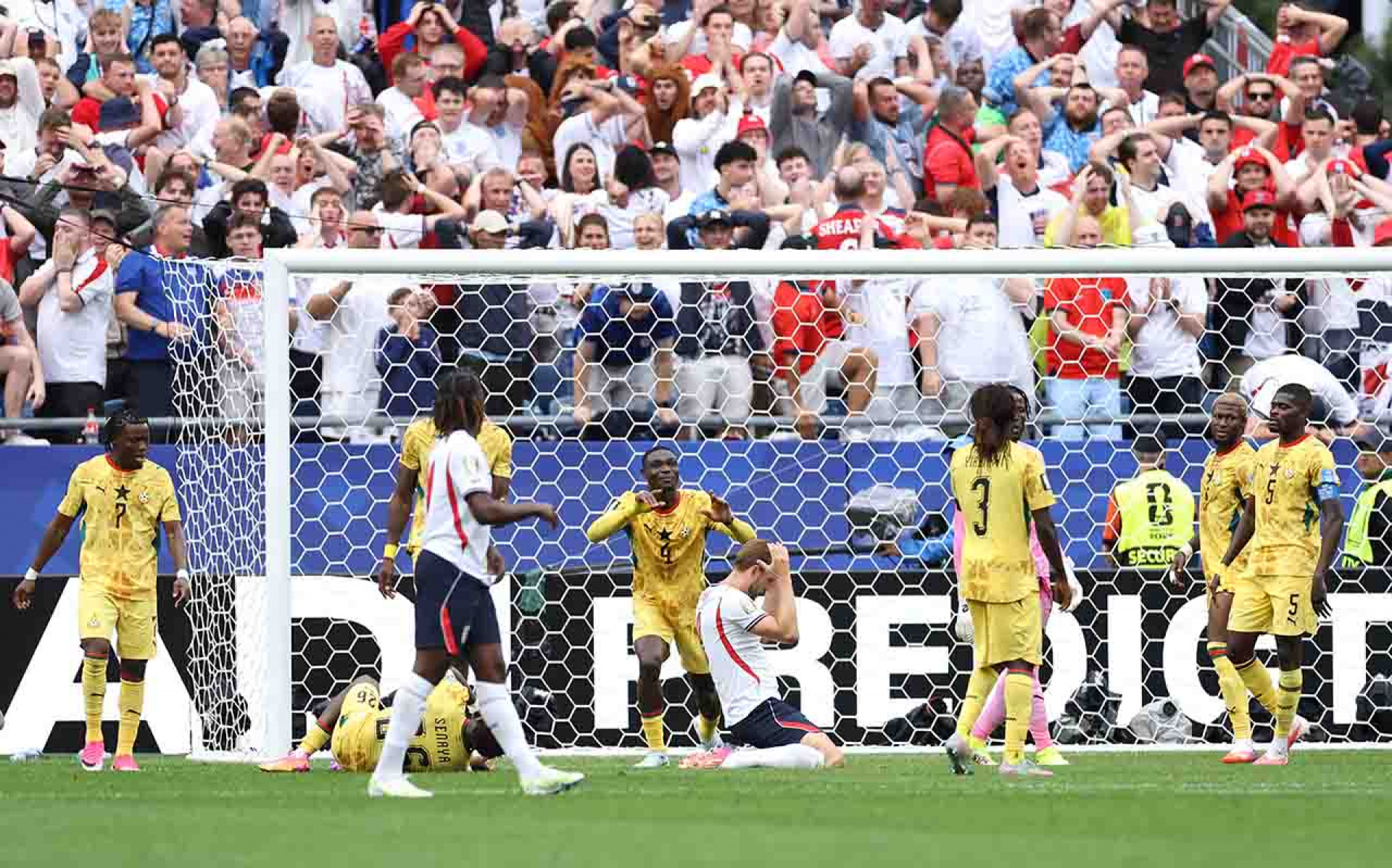FOXBOROUGH, MASSACHUSETTS - JUNE 23: Harry Kane #9 of England reacts after missing a chance during the FIFA World Cup 2026 Group L match between England and Ghana at Boston Stadium on June 23, 2026 in Foxborough, Massachusetts. (Photo by Buda Mendes/Getty Images)
