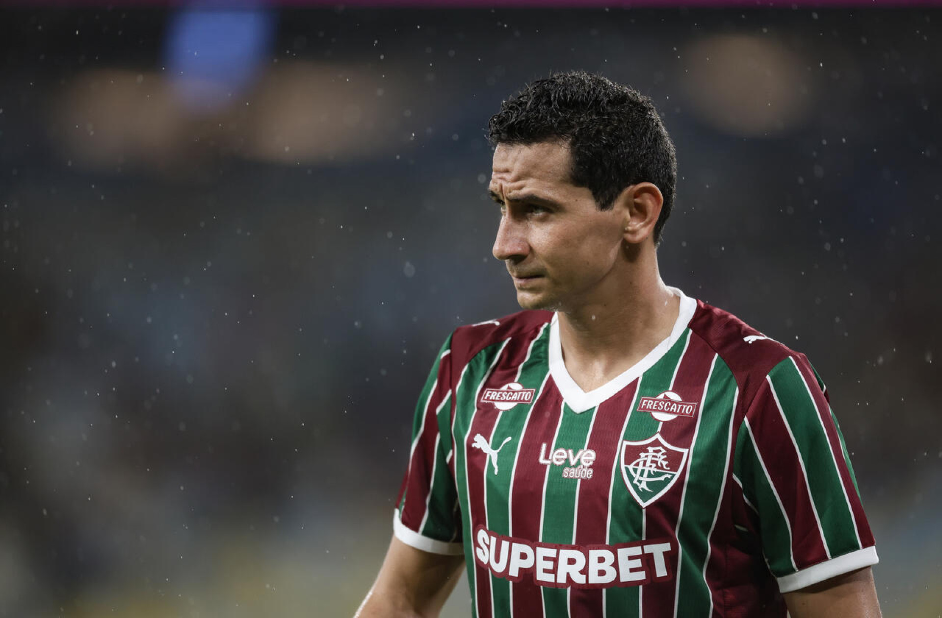 Liberado para negociar, Ganso segue com futuro indefinido no Fluminense