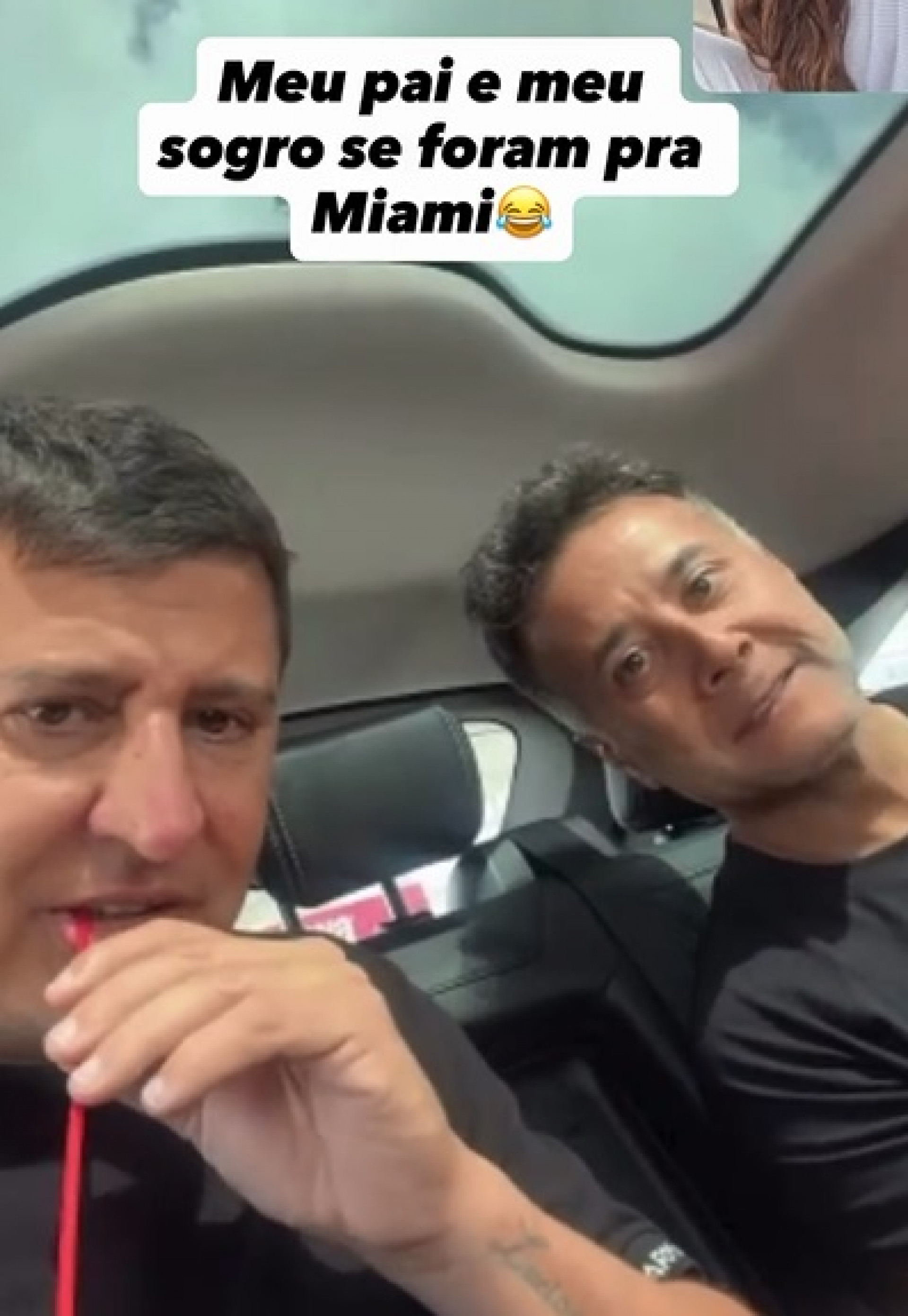 Pai e sogro de Raphinha viajaram juntos para Miami  - Reprodução/Instagram 