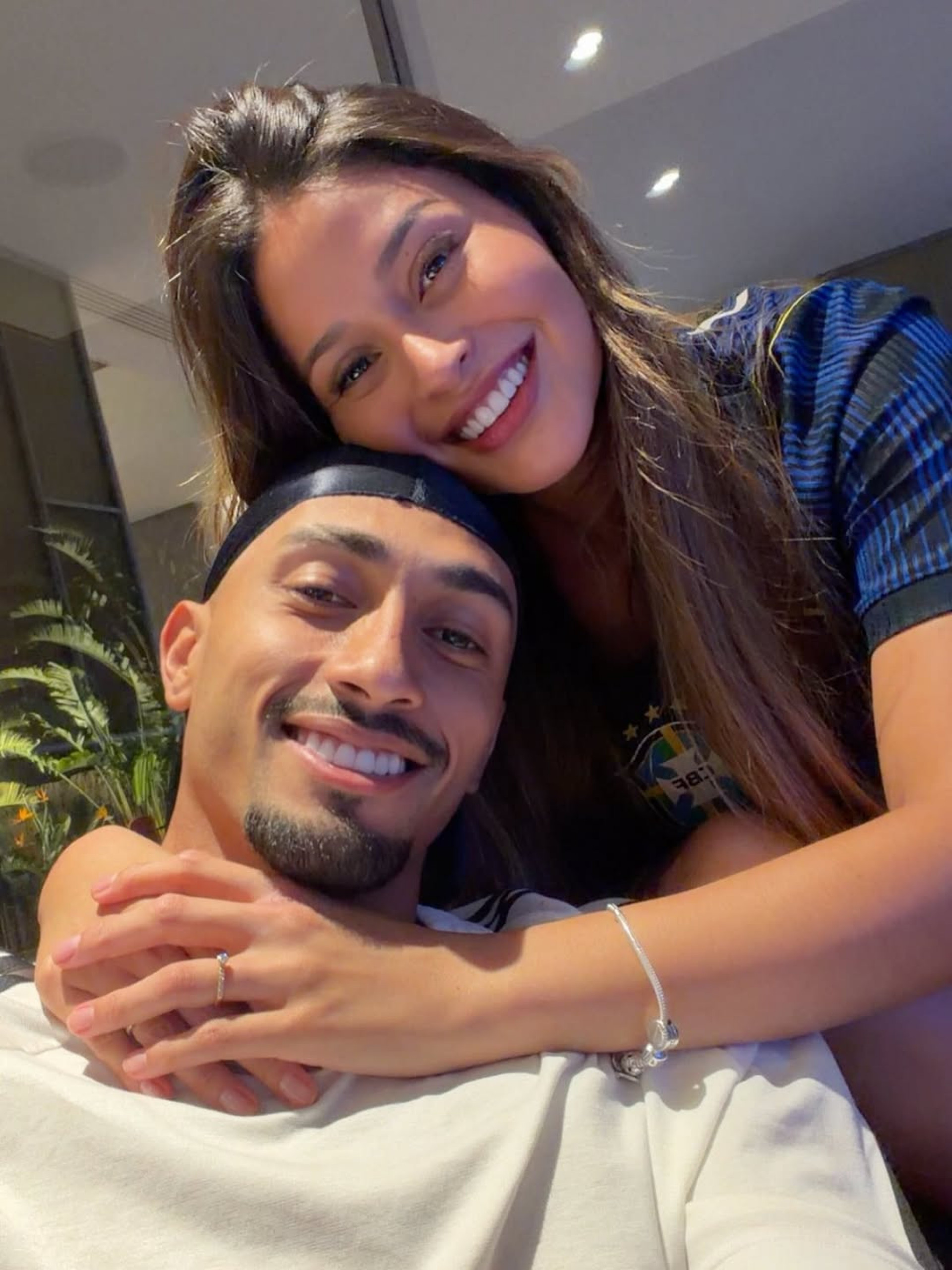 Natalia Belloli negou que o marido, Raphinha, enfrente problemas financeiros  - Reprodu&ccedil;&atilde;o/Instagram 