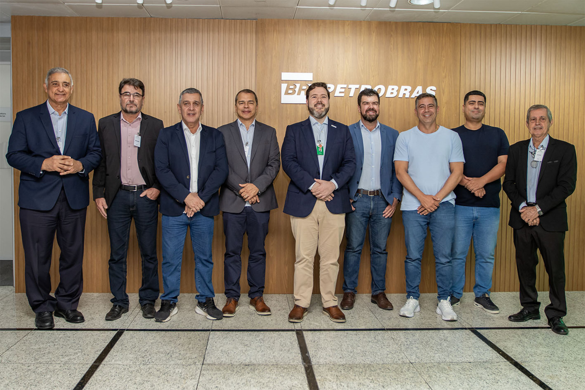 Reuni&atilde;o em Maca&eacute; reuniu prefeitos da regi&atilde;o e representantes da Petrobras para discutir investimentos bilion&aacute;rios na Bacia de Campos - Foto: Mois&eacute;s Bruno H. Santos