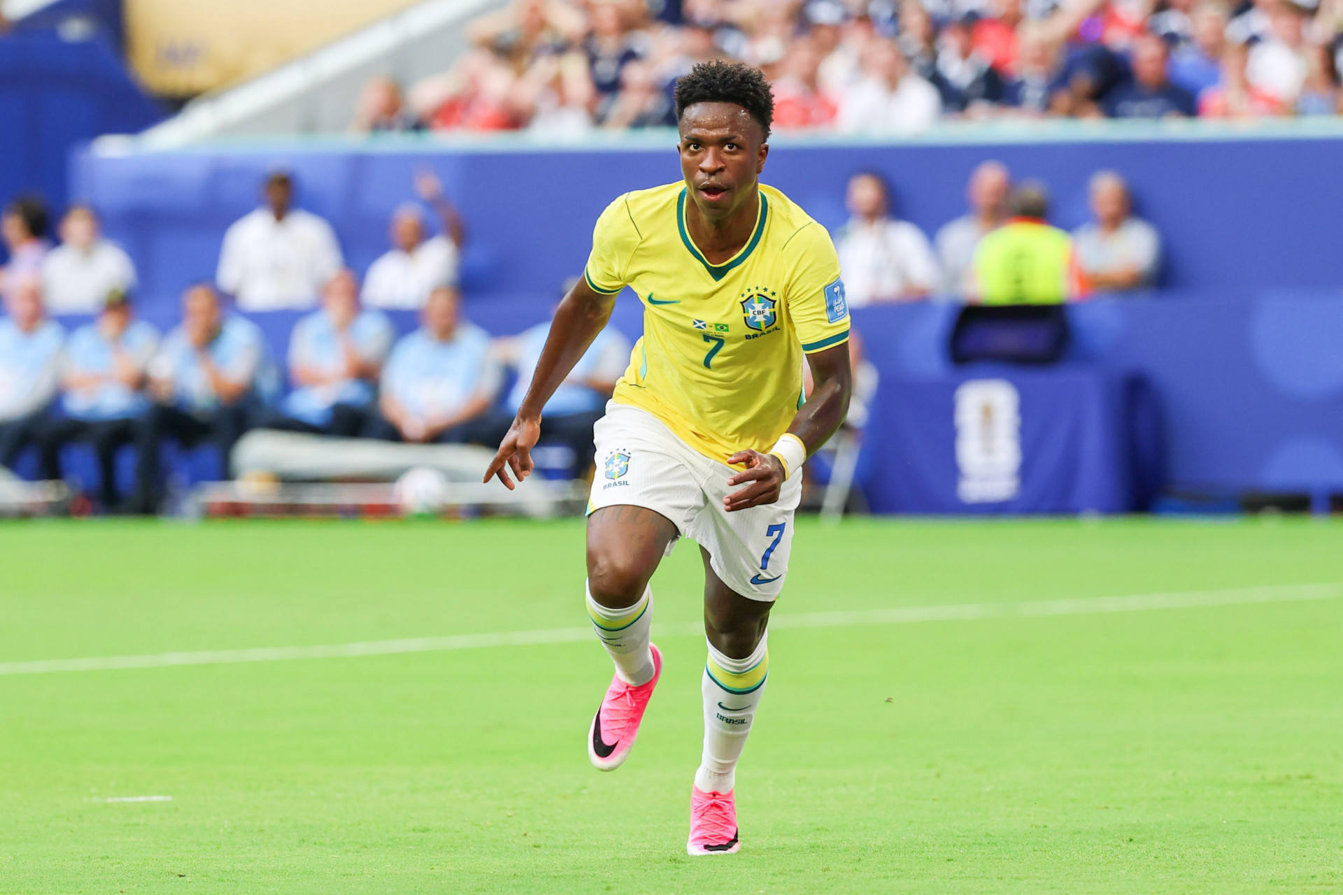 Vini Jr comemora o gol do Brasil sobre a Esc&oacute;cia na Copa do Mundo - William Volcov/Parceiro/Ag&ecirc;ncia O Dia