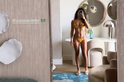 Maisa exibe corpão de biquíni nas cores do Brasil em dia de jogo: 'Empolgada'