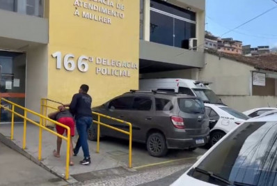 Foragido da Justiça por uso de moeda falsa é preso em Angra durante operação da Polícia Civil
