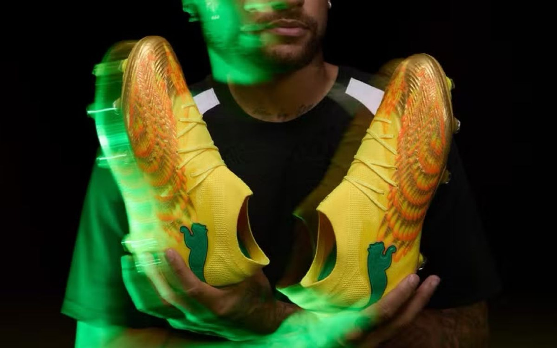 Nova chuteira de Neymar, para a Copa do Mundo - Divulga&ccedil;&atilde;o