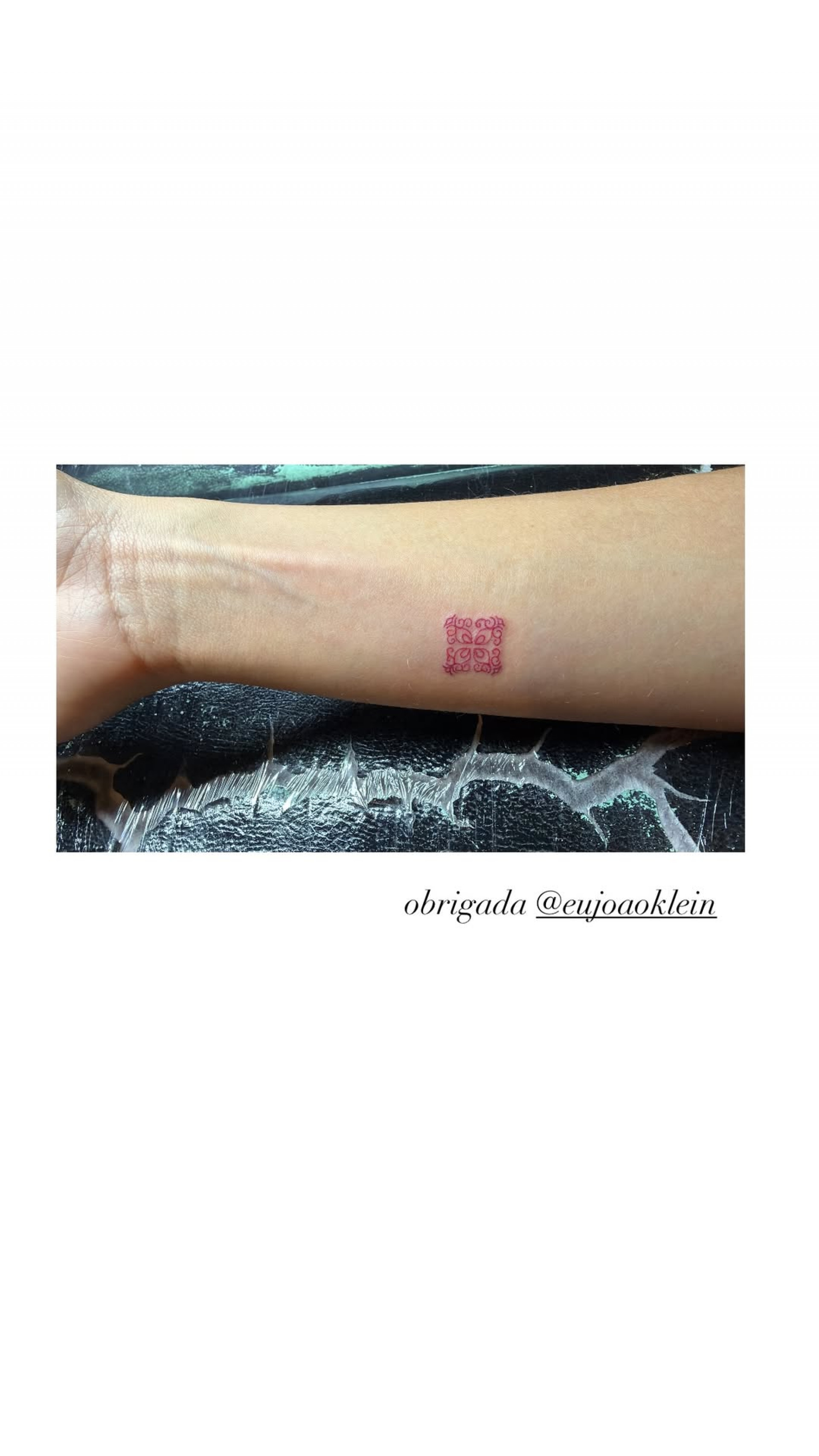Nova tatuagem de Sasha Meneghel é inspirada em azulejos da casa de avó - Reprodução/Instagram