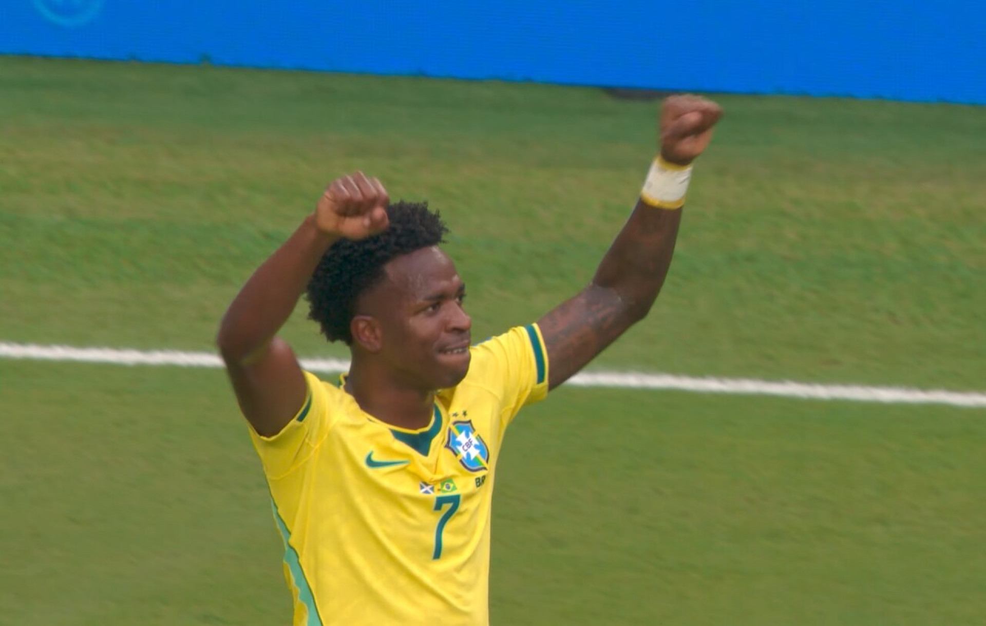 Vini Jr entra em grupo hist&oacute;rico ao marcar nos tr&ecirc;s primeiros jogos do Brasil em Copas