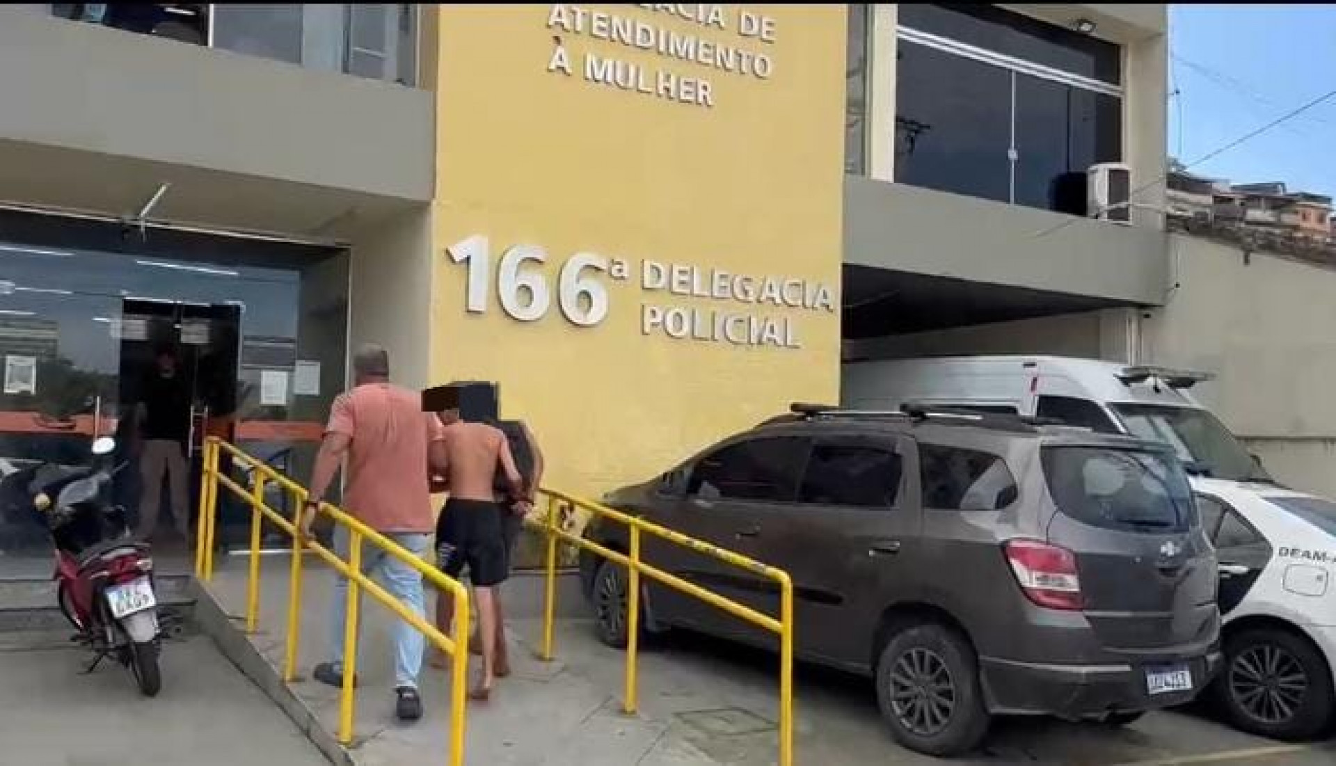 Adolescentes apreendidos no Morro da Gl&oacute;ria II - Divulga&ccedil;&atilde;o/Pol&iacute;cia Civil