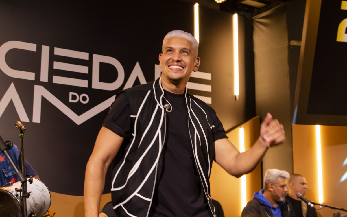 Renato Aquino 