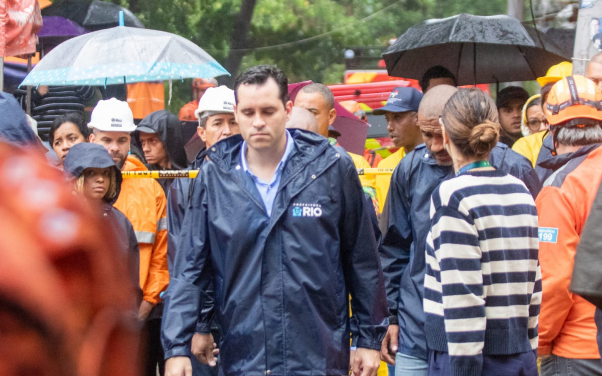 Crianças morreram em desabamento na Ilha do Governador