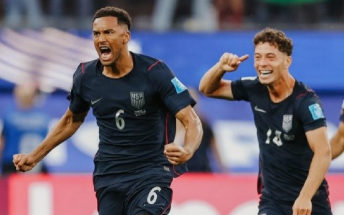 Trusty fez o segundo gol mais r&aacute;pido dos Estados Unidos em Copas, com apenas 134 segundos - Divulga&ccedil;&atilde;o / Estados Unidos