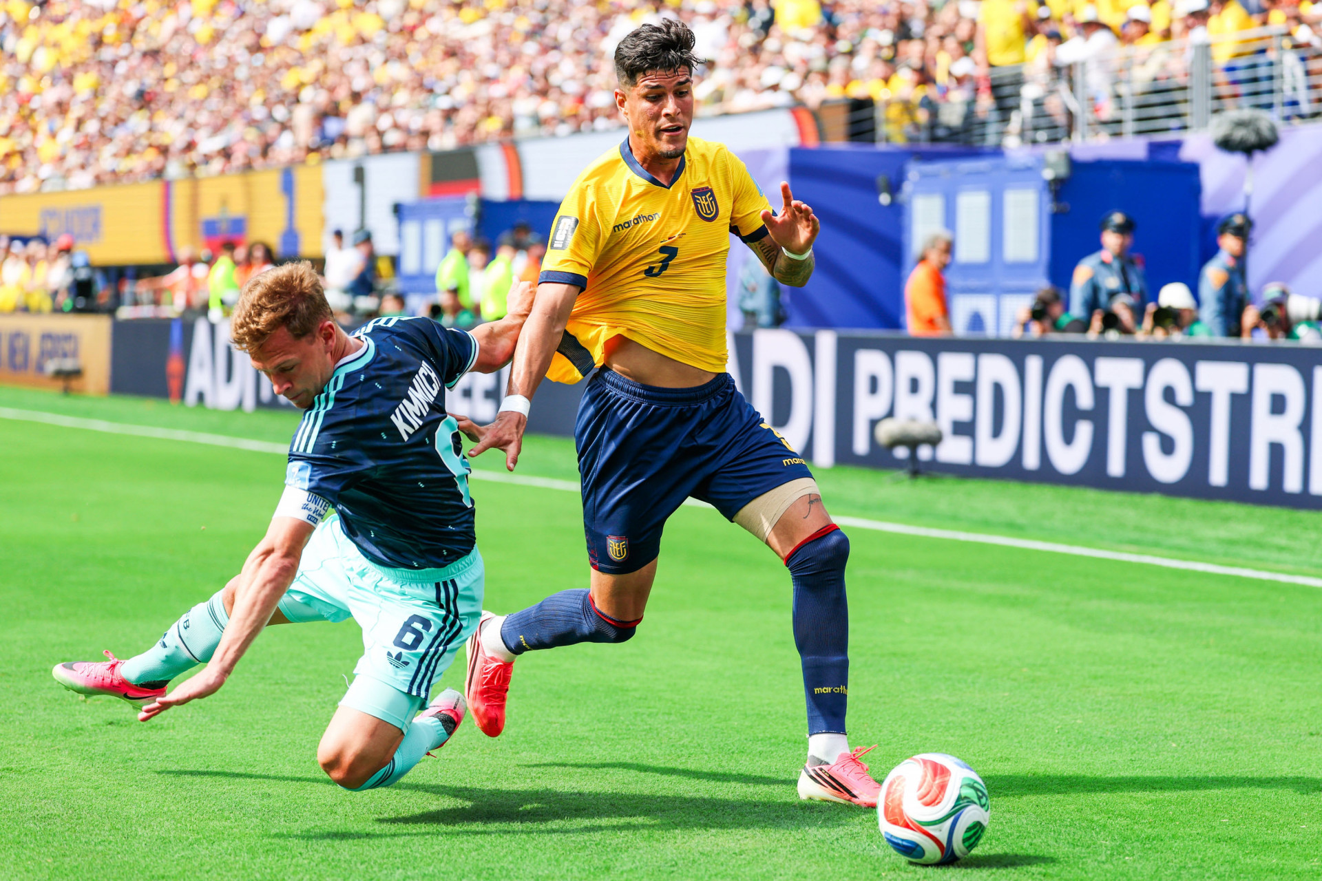 Equador e Alemanha se enfrentaram pela 3&ordf; rodada da fase de grupos da Copa do Mundo - William Volcov/Parceiro/Ag&ecirc;ncia O Dia