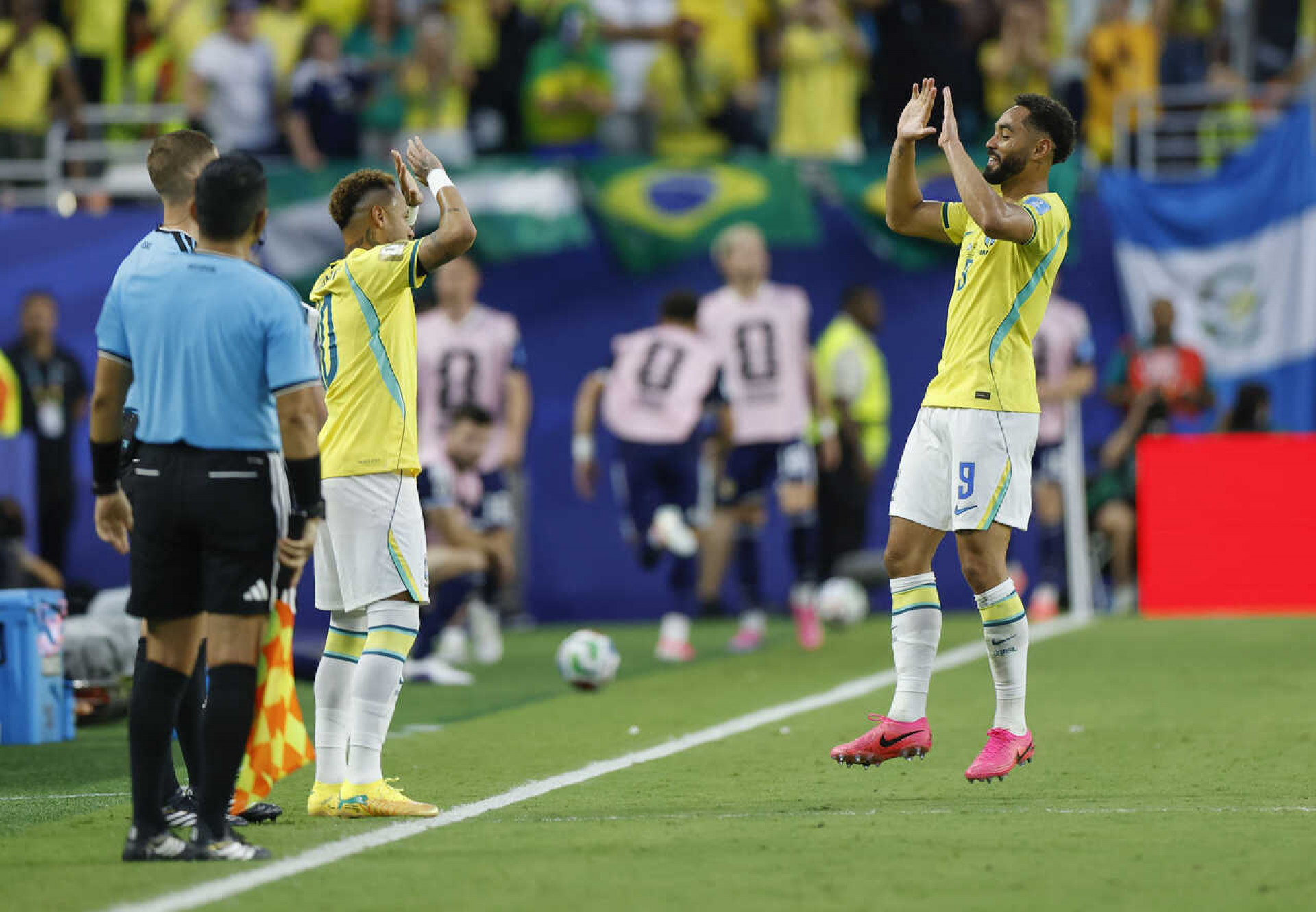 Brasil usa 22 dos 26 convocados na primeira fase; veja quem ainda n&atilde;o jogou