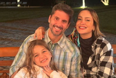 Claudia Leitte aproveita festa junina com família