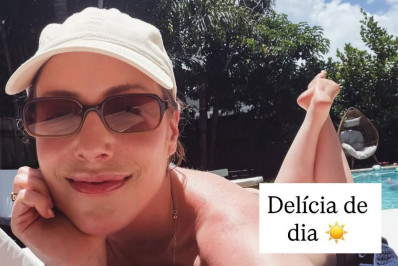 Fabiana Justus celebra banho de sol após tratamento do câncer