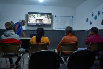 Centro POP de Volta Redonda inicia participação na 15ª Mostra Cinema e Direitos Humanos com exibição de documentário sobre povos indígenas