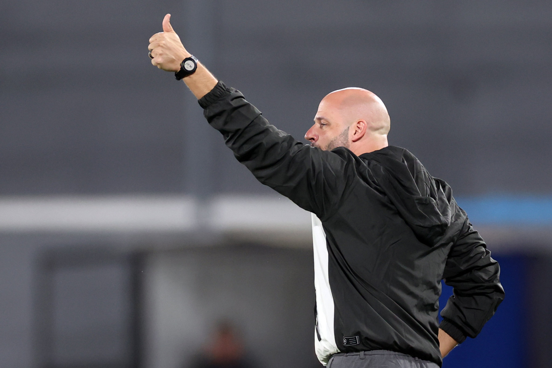 Vasco negocia com Franclim Carvalho, t&eacute;cnico do Botafogo