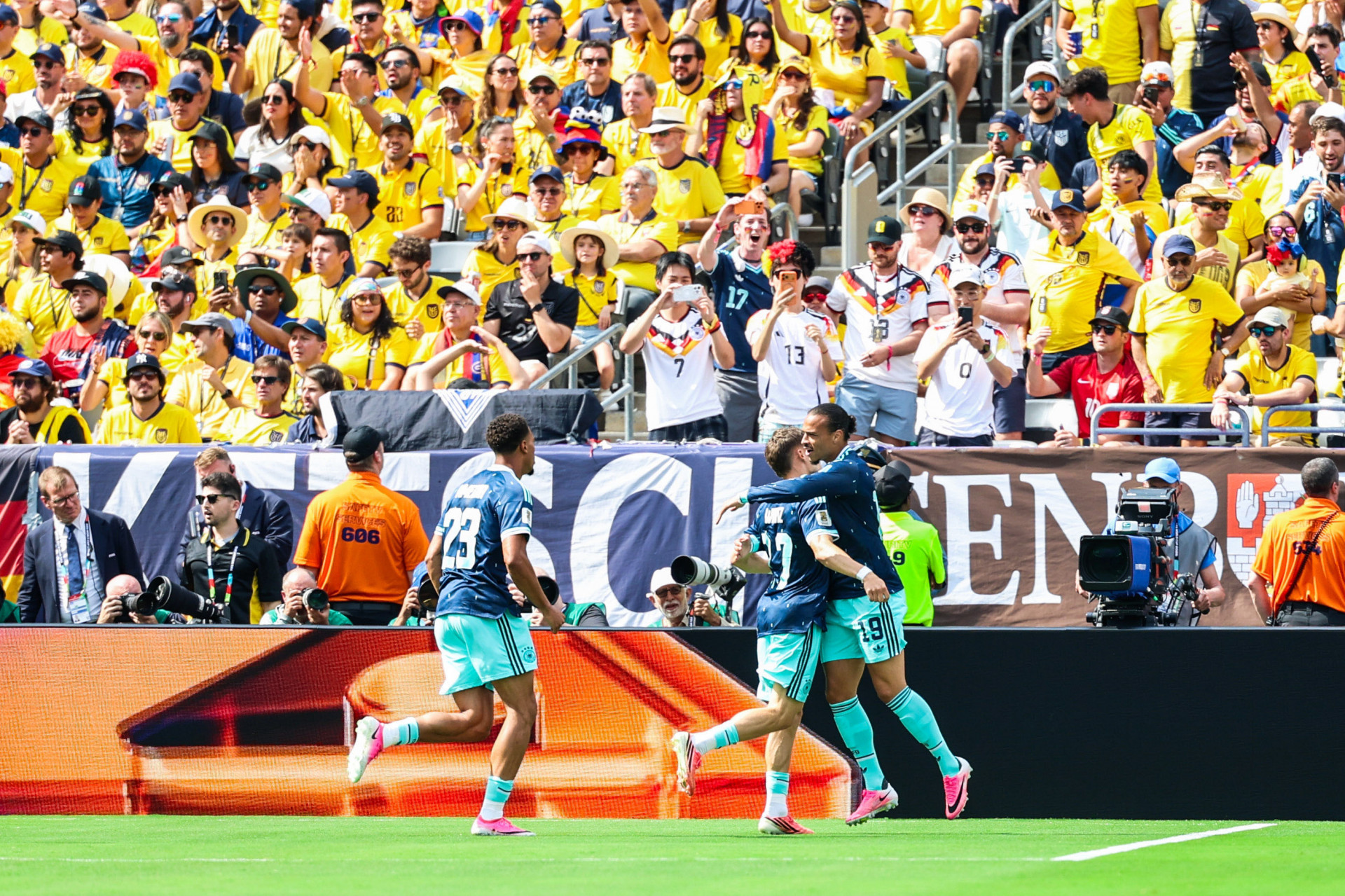Equador e Alemanha se enfrentaram pela 3&ordf; rodada da fase de grupos da Copa do Mundo - William Volcov/Parceiro/Ag&ecirc;ncia O Dia