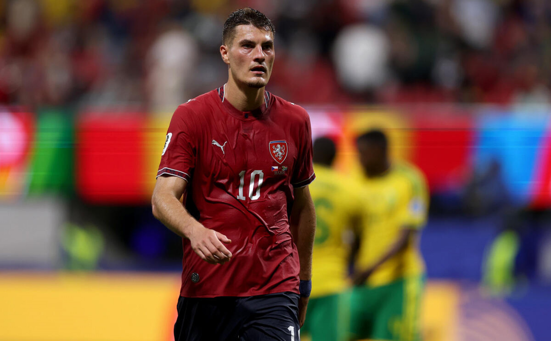 Ap&oacute;s elimina&ccedil;&atilde;o precoce na Copa, atacante da Rep&uacute;blica Tcheca se aposenta da sele&ccedil;&atilde;o
