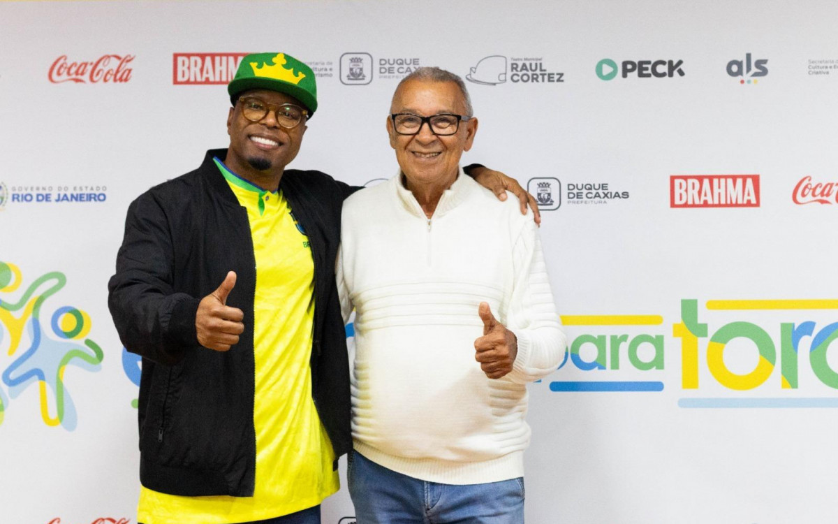Cantor Bucheca anima torcedores de Duque de Caxias - Divulga&ccedil;&atilde;o
