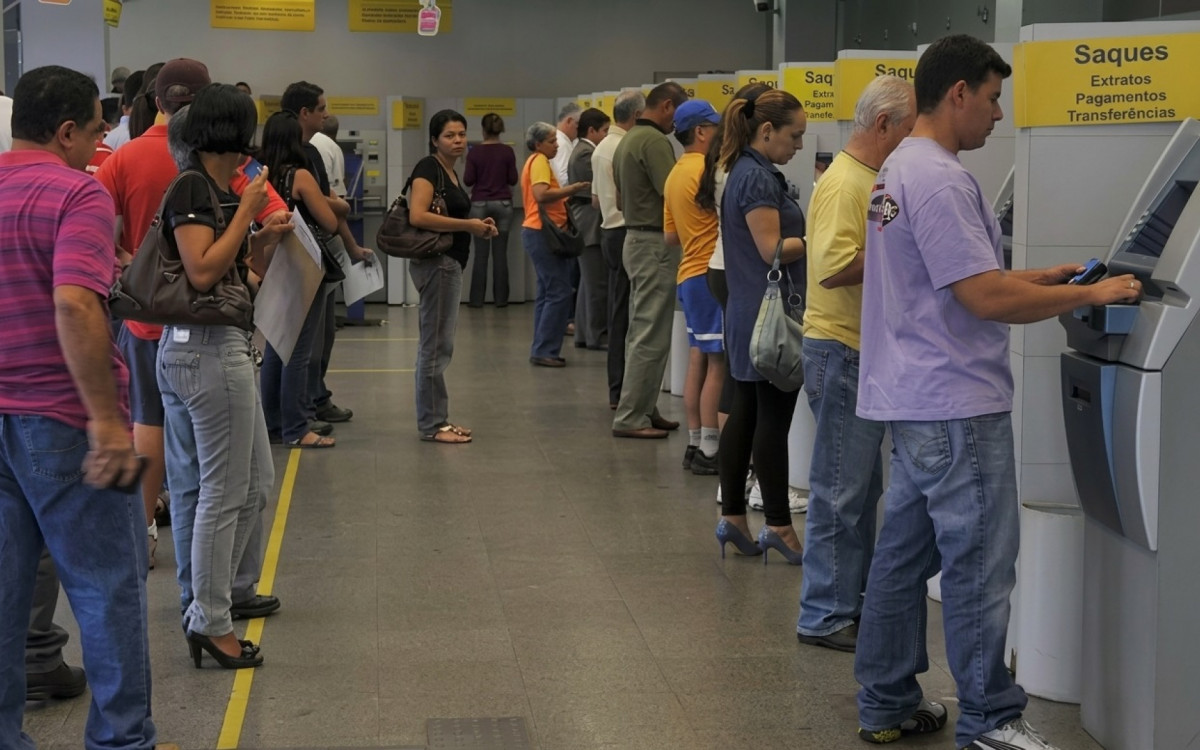 Segundo Dieese, 638 municípios ficaram sem agência bancária desde 2015