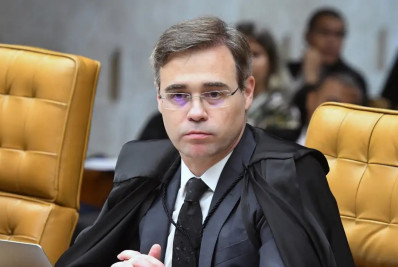 Mendonça manda PT entregar documentos sobre congresso da sigla