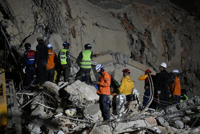 Sobe para 589 número de mortos em terremotos na Venezuela