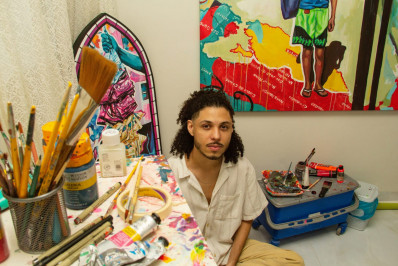 Artista visual de Caxias retrata a periferia em exposição na Caixa Cultural 