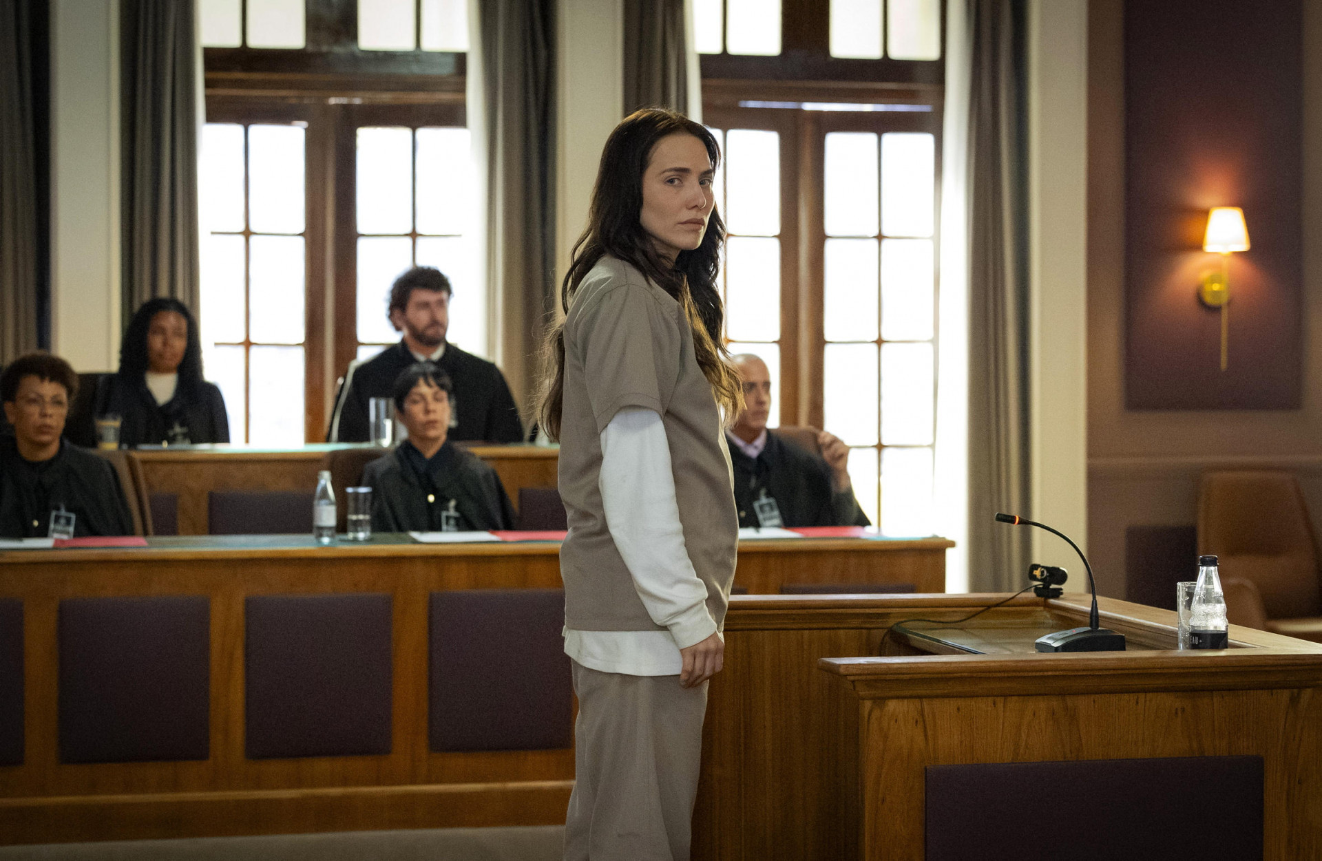 Adriana (Leticia Colin) &eacute; considerada culpada pela morte de Arthur Brand&atilde;o (Antonio Fagundes) - Globo/ Manoella Mello