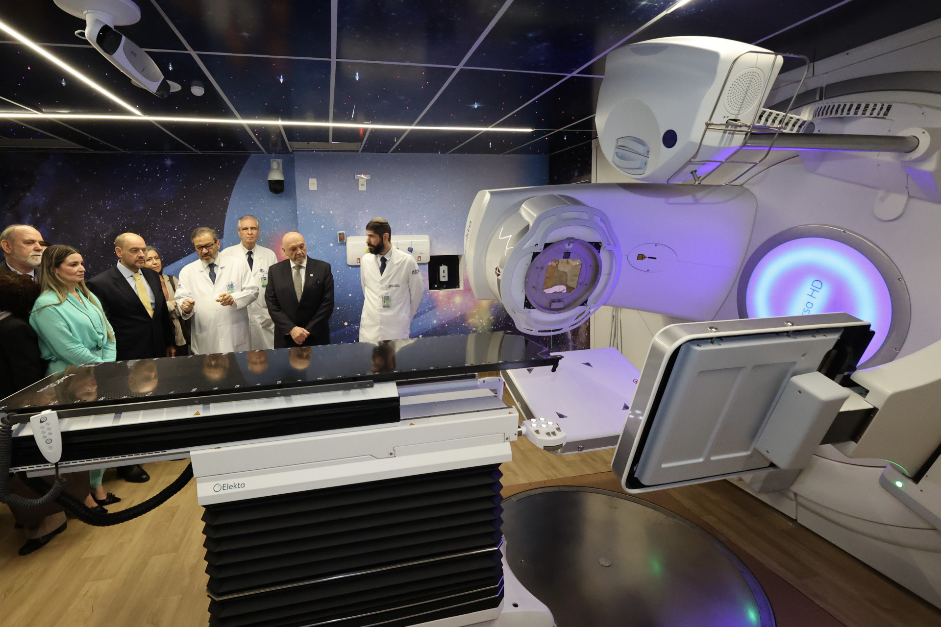 Centro de Radioterapia Dr. Marcello Reis conta com equipamento de última geração que permite tratar tumores - Divulgação/SES-RJ