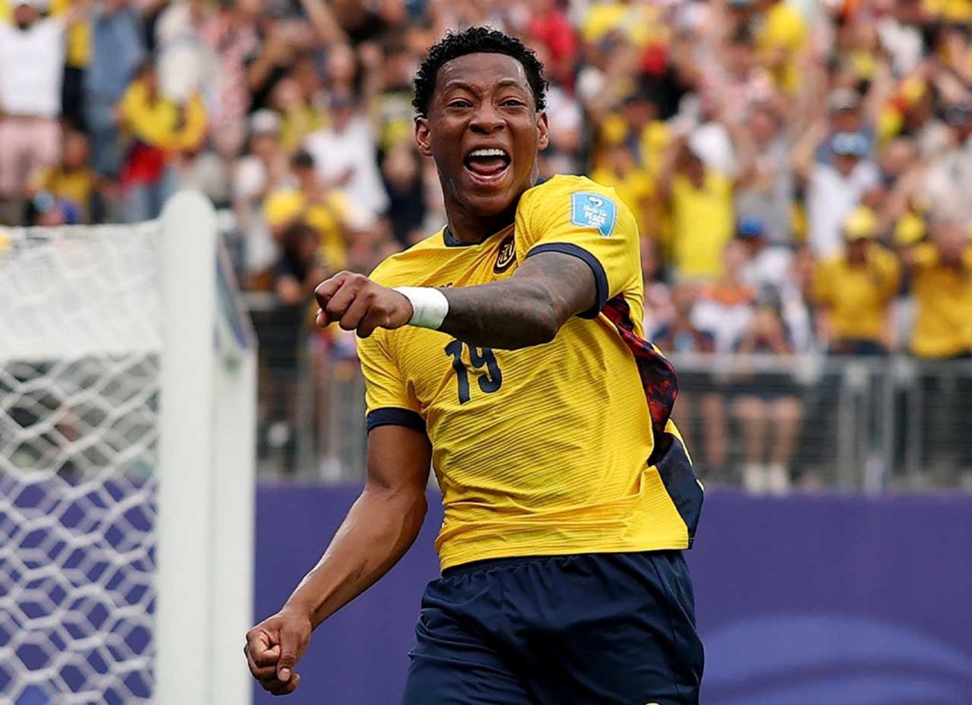 Das amea&ccedil;as &agrave; reden&ccedil;&atilde;o, Equador renasce na Copa nas m&atilde;os de Beccacece