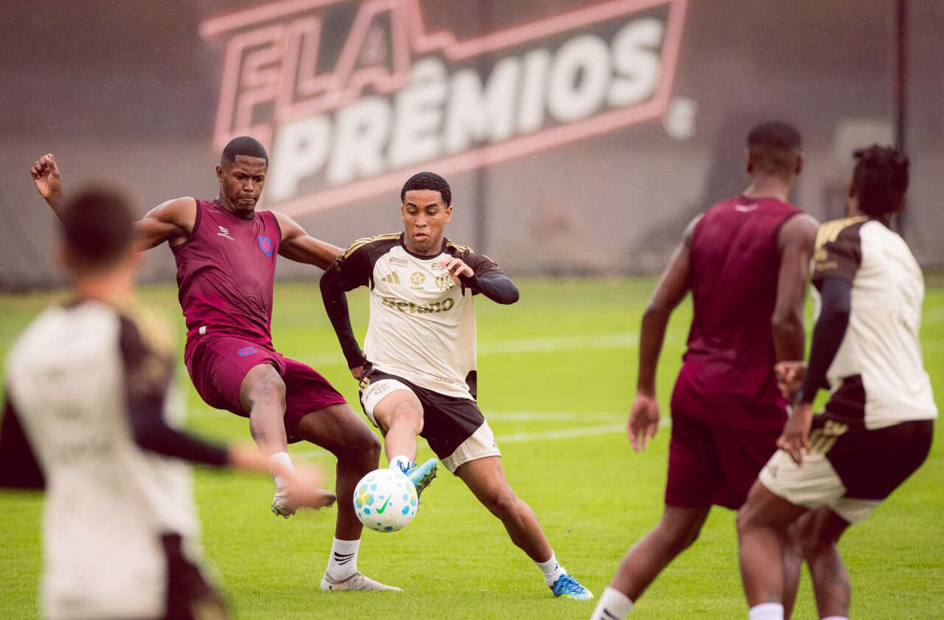 Flamengo vence Bonsucesso em jogo-treino