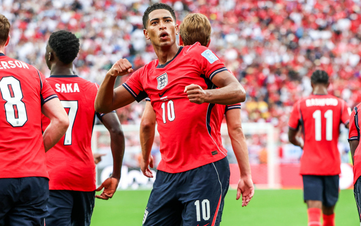 Jude Bellingham, jogador da Inglaterra, comemora seu gol durante a partida entre Panamá x Inglaterra, válida pela terceira rodada do Grupo L da fase de grupos da Copa do Mundo FIFA de 2026, no Estádio Nova York-Nova Jersey, em East Rutherford, Estados Unidos, neste sábado (27).