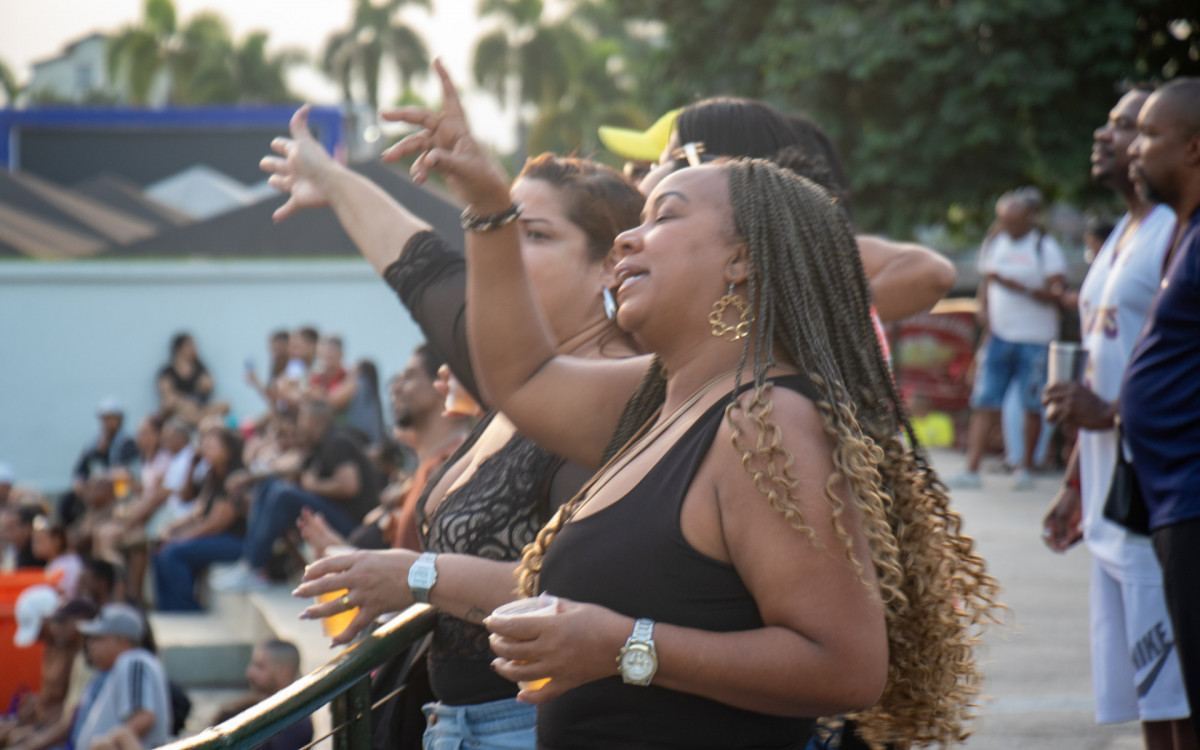 P&uacute;blico cantou muito pagode e samba na festa de anivers&aacute;rio do O DIA
