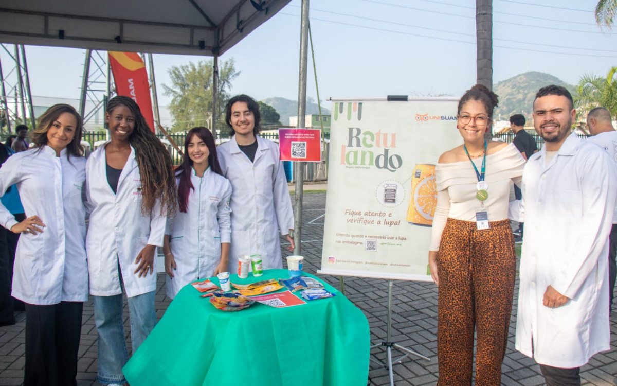 Ação da UNISUAM na festa de aniversário de 75 anos do jornal O Dia parque Madureira.
